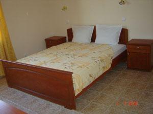 סבטי ולאס Hotel Chris מראה חיצוני תמונה